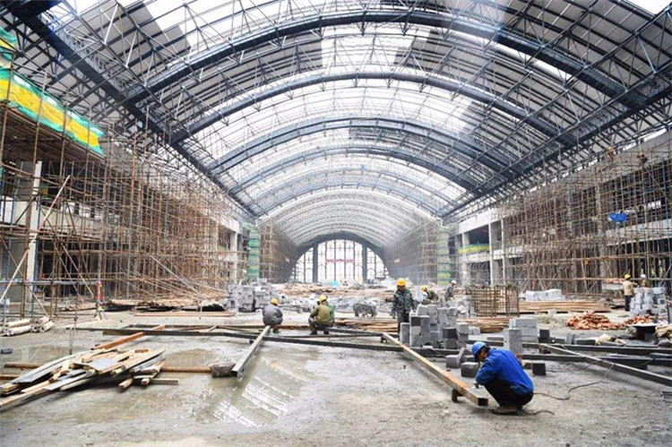 公共場(chǎng)館，注重面積和高度，